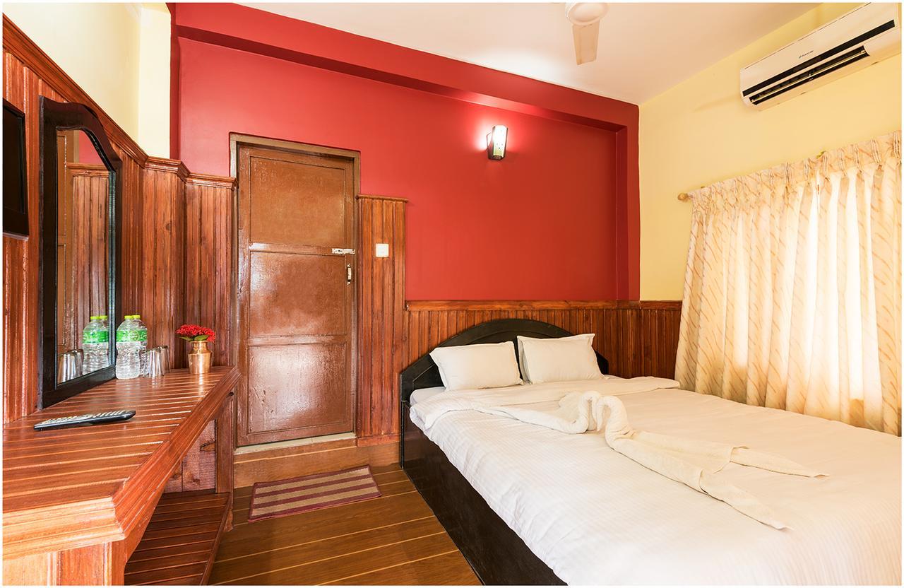 Hotel Nature Heritage Chitwan Luaran gambar